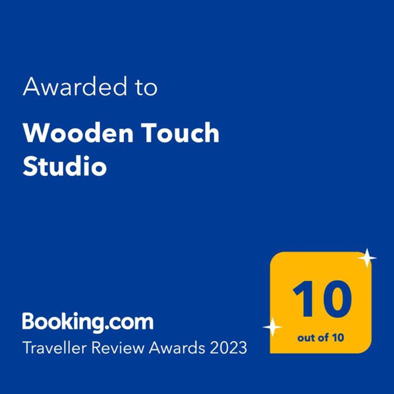 Apartment Wooden Touch